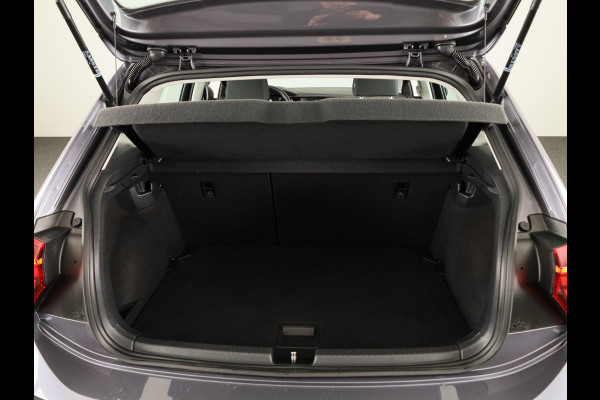 Volkswagen Polo 1.0 TSI Life 95PK | Navigatie via app | parkeersensoren | lm velgen