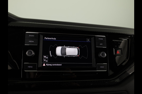 Volkswagen Polo 1.0 TSI Life 95PK | Navigatie via app | parkeersensoren | lm velgen