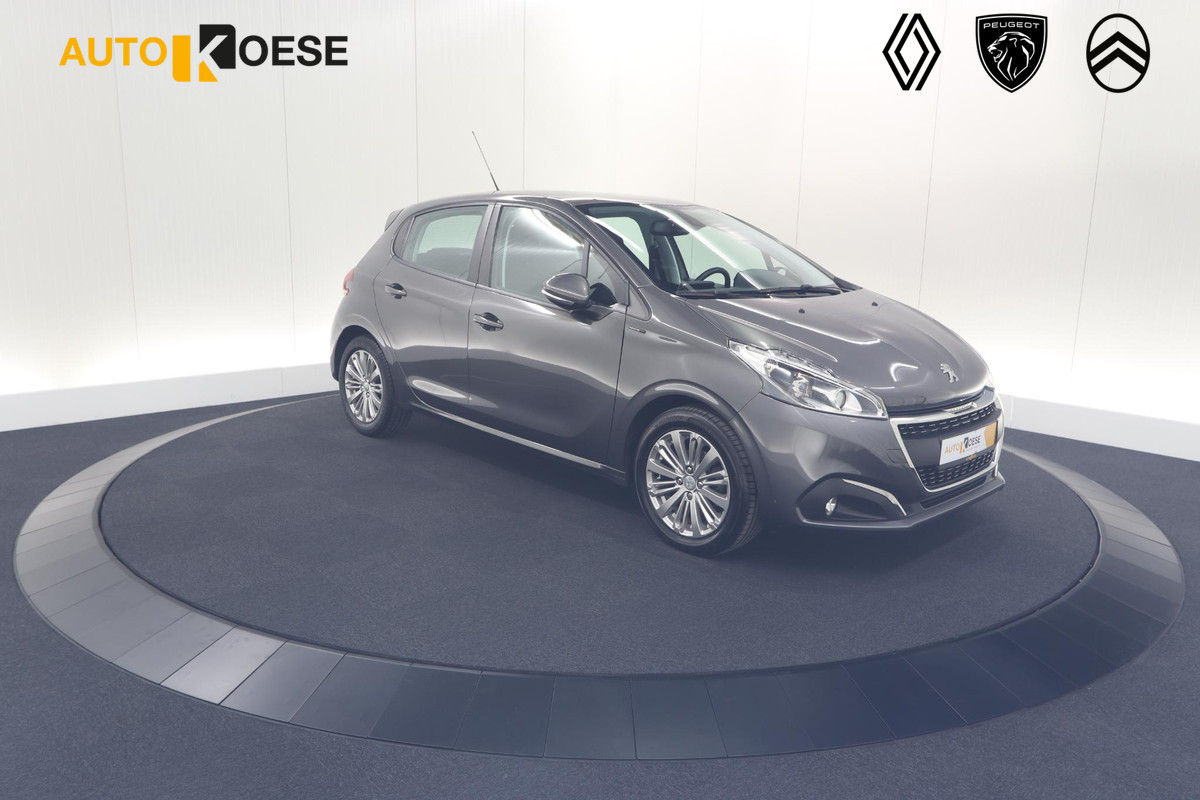Peugeot 208 PureTech 82 Signature | Apple Carplay | Parkeersensoren | Navigatie | Airco