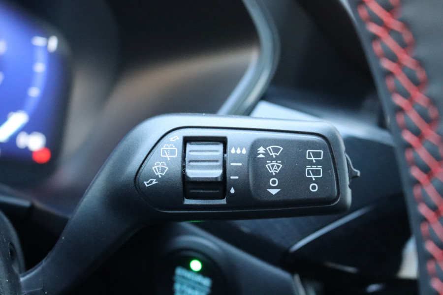 Ford Kuga 1.5 EcoB. 150PK ST-Line Winter-pack/Keyfree/Camera/Parkeerhulp