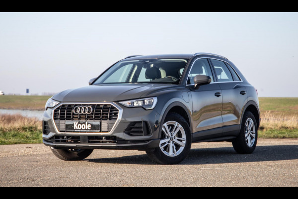 Audi Q3 45 TFSI e edition AUTOMAAT / PLUG IN HYBRID / STOELVERWARMING / LEER / VIRTUAL COCKPIT / CRUISE CONTROLE / DEALER ONDERHOUDEN