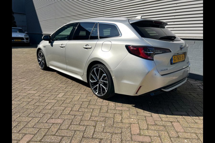 Toyota Corolla Touring Sports 2.0 Hybrid Executive JBL / Ned Auto / Trekhaak / 18 Inch / MCC / Gouda
