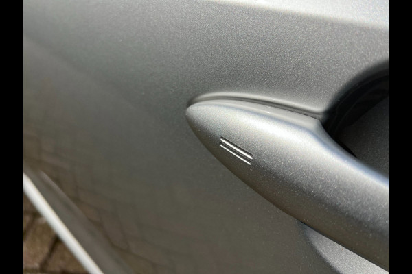 Toyota Corolla Touring Sports 2.0 Hybrid Executive JBL / Ned Auto / Trekhaak / 18 Inch / MCC / Gouda