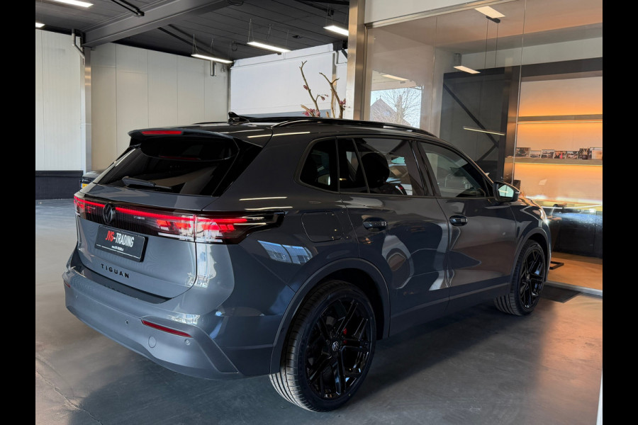 Volkswagen Tiguan 1.5 eTSI Black style Panorama Camera Keyless