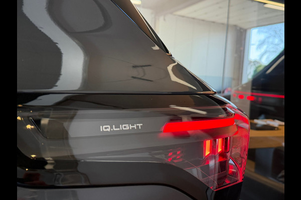 Volkswagen Tiguan 1.5 eTSI Black style Panorama Camera Keyless