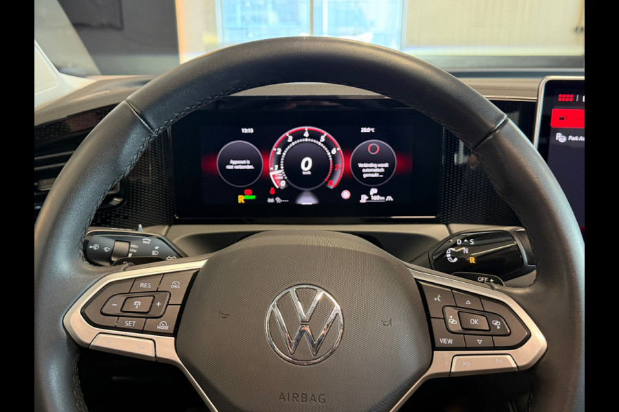 Volkswagen Tiguan 1.5 eTSI Black style Panorama Camera Keyless