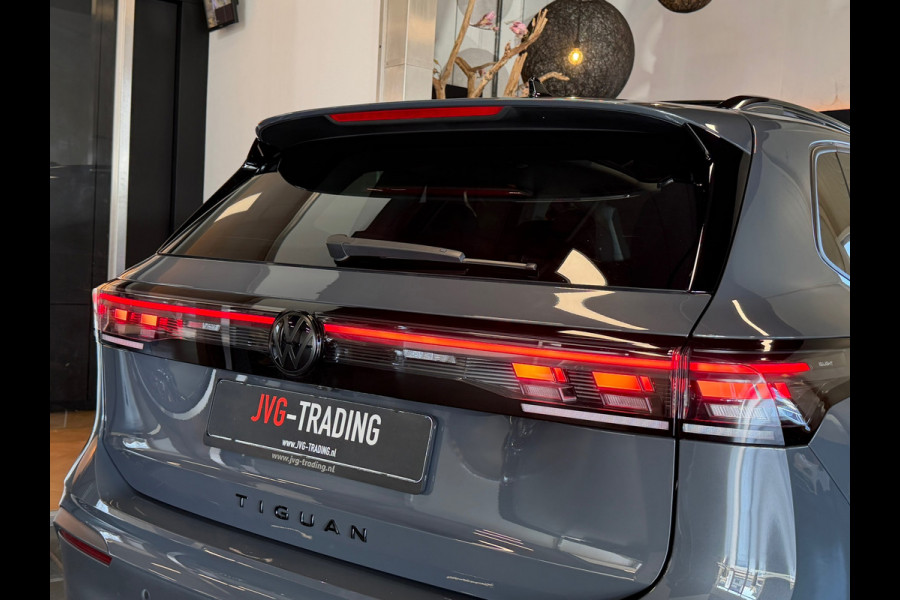 Volkswagen Tiguan 1.5 eTSI Black style Panorama Camera Keyless