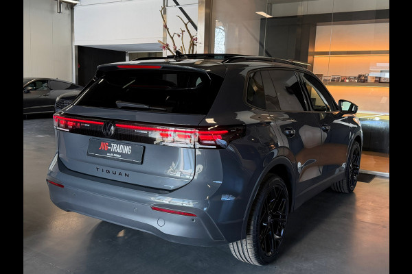 Volkswagen Tiguan 1.5 eTSI Black style Panorama Camera Keyless