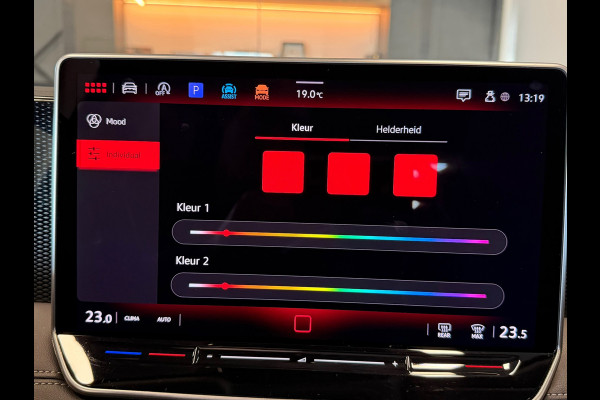 Volkswagen Tiguan 1.5 eTSI Black style Panorama Camera Keyless