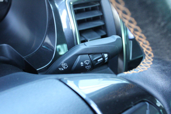 Ford Ranger 2.0 EcoBlue Wildtrak Supercab | Trekhaak 3500KG | Camera | Stoelverwarming | Climate Control | Navigatie | Cruise Control |