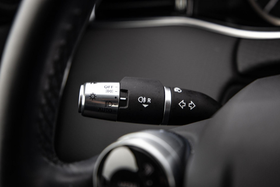 Land Rover Range Rover Evoque 1.5 P300e AWD S PLUG IN HYBRIDE / LEDER / ADAPTIVE CRUISE / CARPLAY