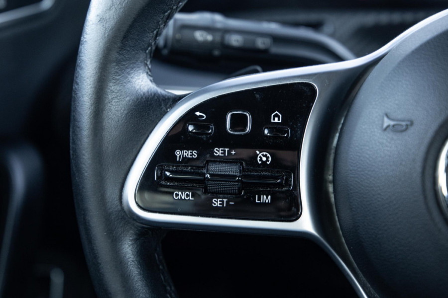 Mercedes-Benz A-Klasse 250 e Business Line PANORAMA DAK / WIDESCREEN / 360 CAMERA / CARPLAY