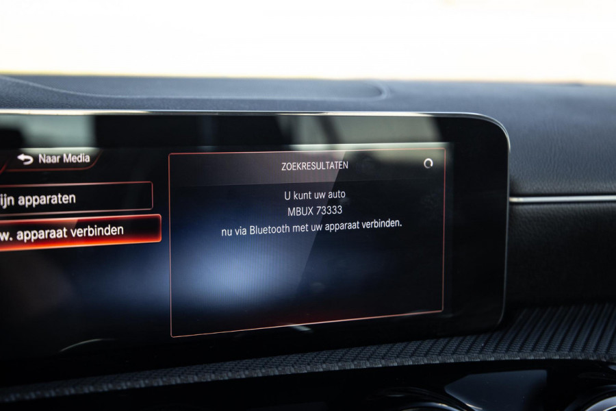 Mercedes-Benz A-Klasse 250 e Business Line PANORAMA DAK / WIDESCREEN / 360 CAMERA / CARPLAY