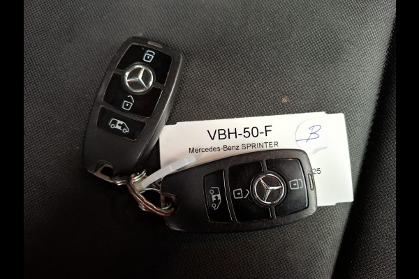 Mercedes-Benz Sprinter 211 2.2 CDI L2H2 AUTOMAAT / TREKHAAK / NAVI / EURO 6 / CARPLAY