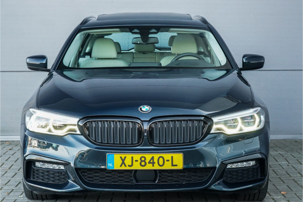 BMW 5 Serie Touring 540i xDrive High Ex M-Sport Speciale Kleur Stoelvent H/K 360° 20"