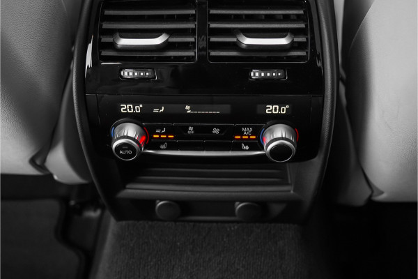 BMW 5 Serie Touring 540i xDrive High Ex M-Sport Speciale Kleur Stoelvent H/K 360° 20"