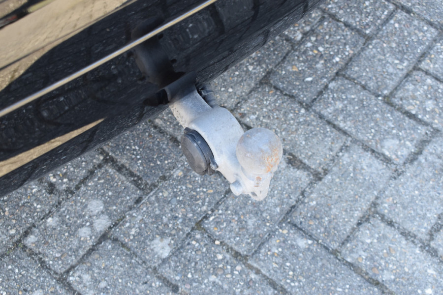 Volvo XC60 T8 AWD 390PK Plug-in Hybrid Inscription | Trekhaak | Panodak | Stoel-Stuur verwarming | ACC | All season |