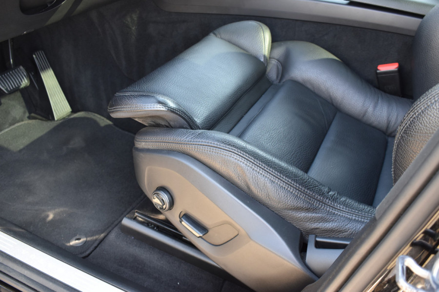 Volvo XC60 T8 AWD 390PK Plug-in Hybrid Inscription | Trekhaak | Panodak | Stoel-Stuur verwarming | ACC | All season |