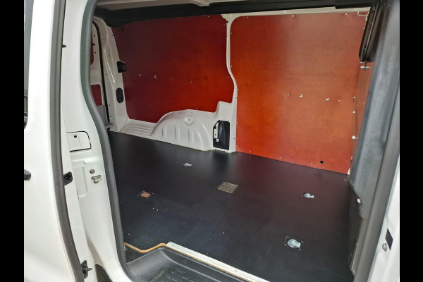 Peugeot Expert 231L 2.0 BlueHDI 180 Premium AUTOMAAT / AIRCO / CRUISE CONTROLE / TREKHAAK / L3H1