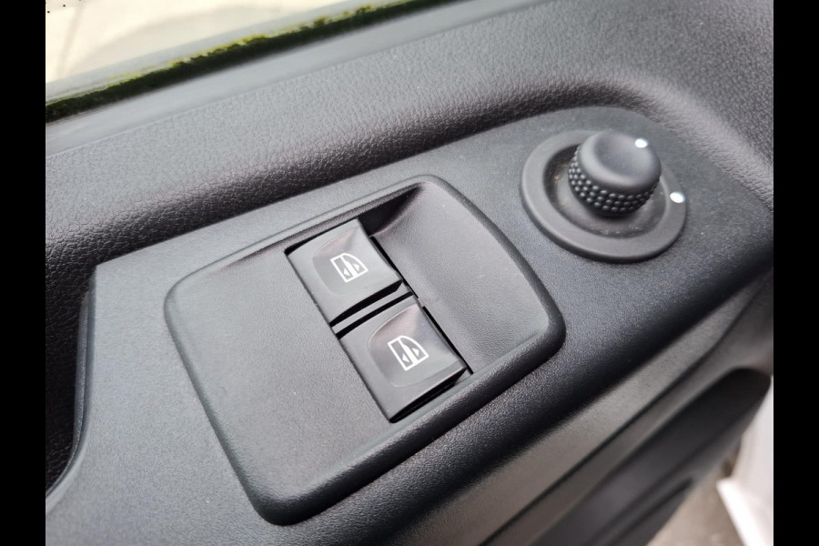 Renault Trafic 2.0 dCi 145 T27 L1H1 Comfort AUTOMAAT / IMPERIAL / NAVI / KASTEN INRICHTING / TREKHAAK