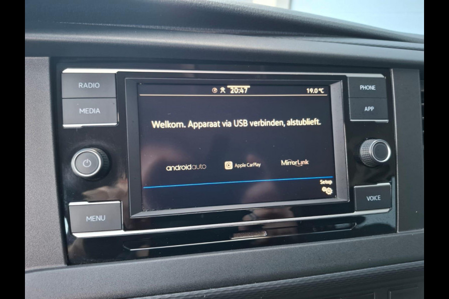 Volkswagen Transporter 2.0 TDI L2H1 30 DC VERLAAGD / SPOILERS IN KLEUR / AIRCO / CRUISE /  DUBBEL CABINE