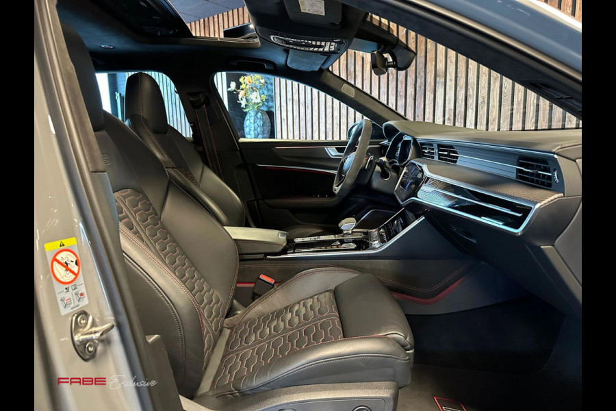 Audi RS6 4.0 TFSI quattro Dynamic Plus Nightvision Head-up Pano Keramisch B&O 3D Soft Close