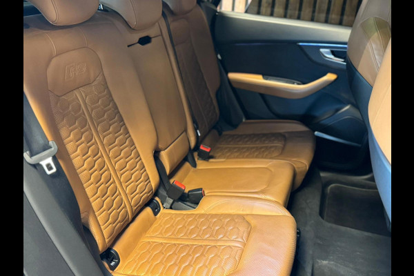 Audi Q8 4.0 TFSI RSQ8 quattro / Keramisch / Softclose / HUD / Stuurverwarming / B&O / Memory