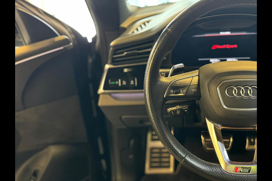 Audi Q8 4.0 TFSI RSQ8 quattro / Keramisch / Softclose / HUD / Stuurverwarming / B&O / Memory