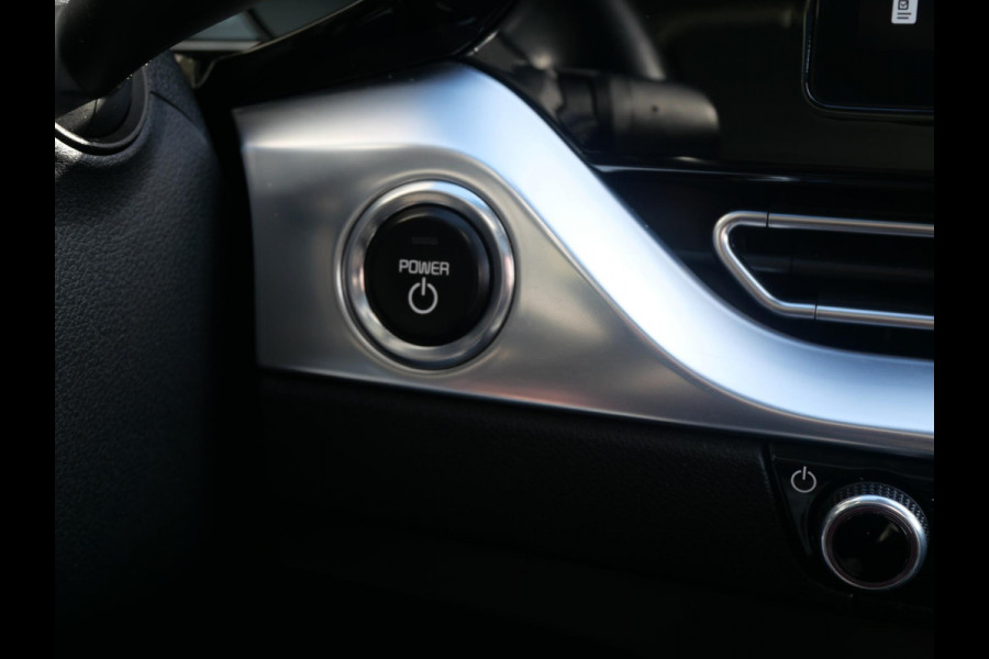 Kia e-Niro DynamicPlusLine 64 kWh | Schuif/kantel dak | Adaptief | Stoel/stuurverwarming | Navi | Camera |