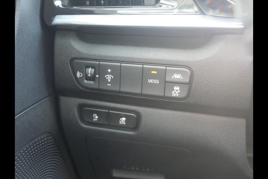 Kia e-Niro DynamicPlusLine 64 kWh | Schuif/kantel dak | Adaptief | Stoel/stuurverwarming | Navi | Camera |
