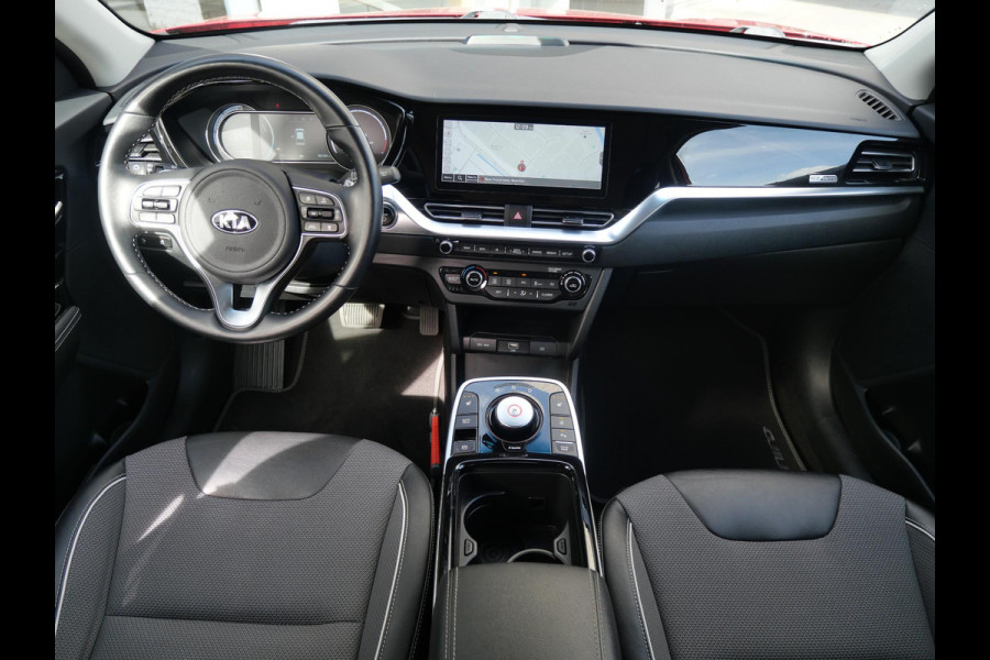 Kia e-Niro DynamicPlusLine 64 kWh | Schuif/kantel dak | Adaptief | Stoel/stuurverwarming | Navi | Camera |