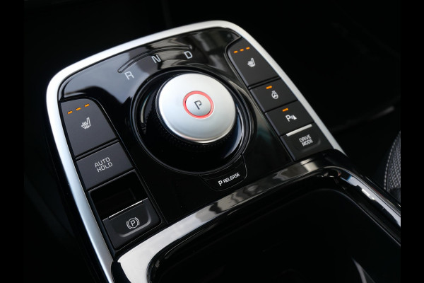 Kia e-Niro DynamicPlusLine 64 kWh | Schuif/kantel dak | Adaptief | Stoel/stuurverwarming | Navi | Camera |