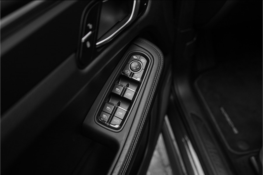 Porsche Macan 2.0 Facelift Luchtv Pano ACC Bose Camera 21"