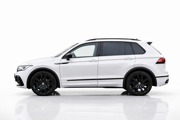 Volkswagen Tiguan 1.5 TSI R-Line | BLACK STYLE | PANORAMADAK | NAP | CAMERA | IQ LIGHT