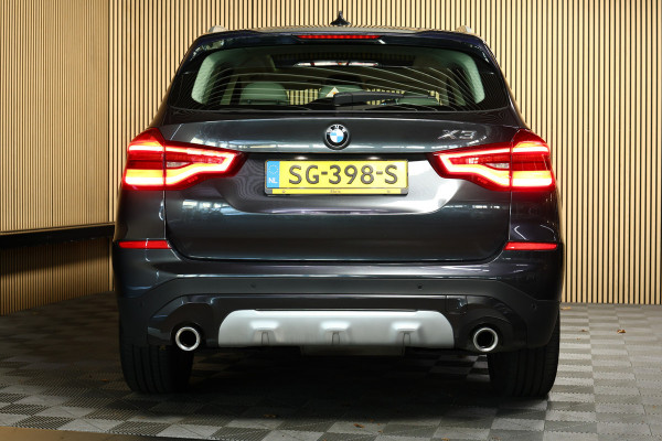 BMW X3 xDrive20d AUT Executive PANO LEDER NAV FULL-LED PDC "18