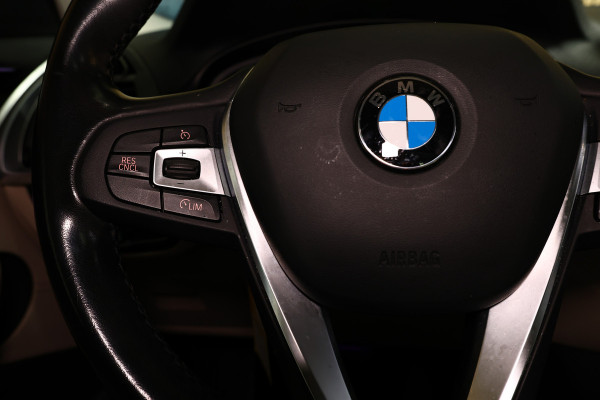 BMW X3 xDrive20d AUT Executive PANO LEDER NAV FULL-LED PDC "18