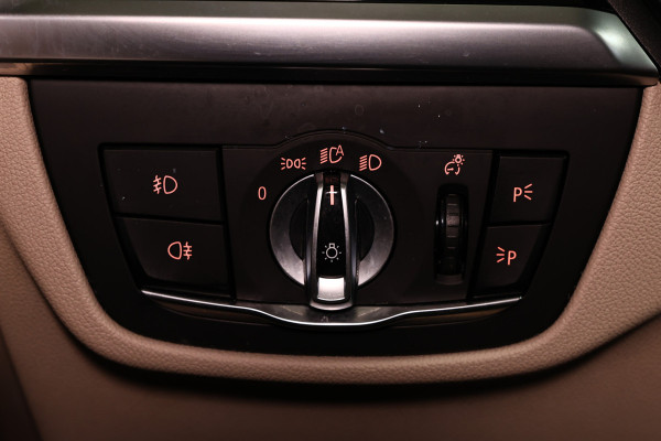 BMW X3 xDrive20d AUT Executive PANO LEDER NAV FULL-LED PDC "18