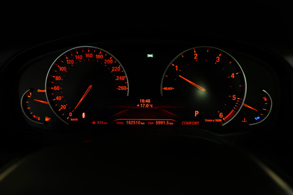 BMW X3 xDrive20d AUT Executive PANO LEDER NAV FULL-LED PDC "18