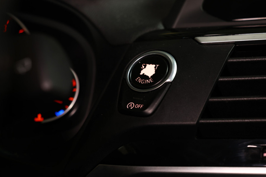 BMW X3 xDrive20d AUT Executive PANO LEDER NAV FULL-LED PDC "18