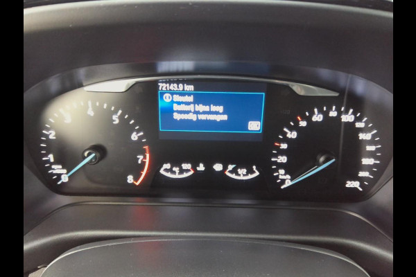 Ford Fiesta 1.0 EcoBoost Titanium | 72.000 km | Winterpack | Navigatie. VERWACHT!