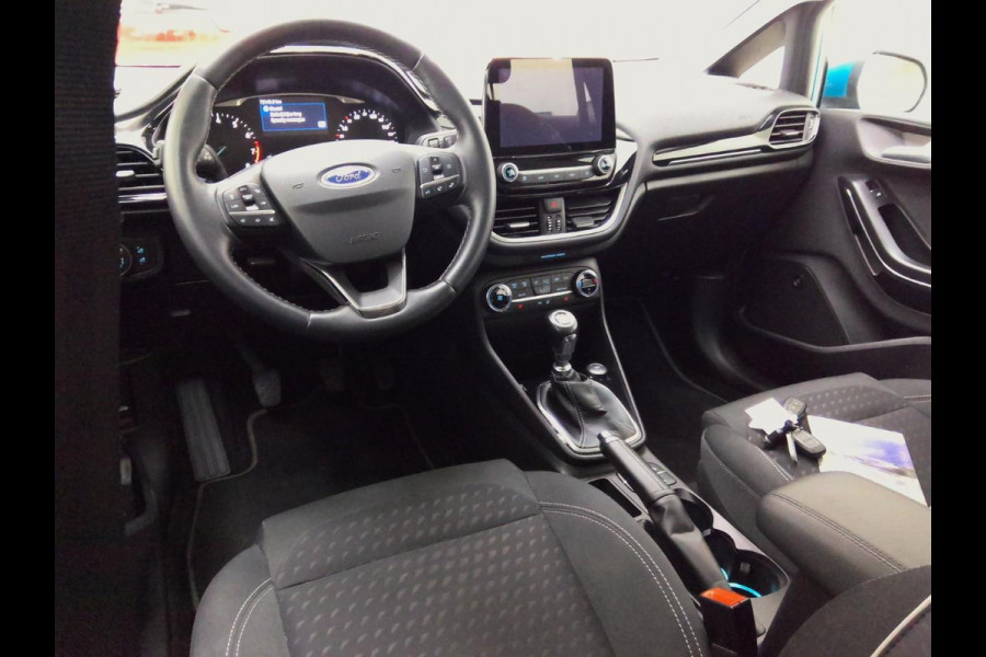 Ford Fiesta 1.0 EcoBoost Titanium | 72.000 km | Winterpack | Navigatie. VERWACHT!