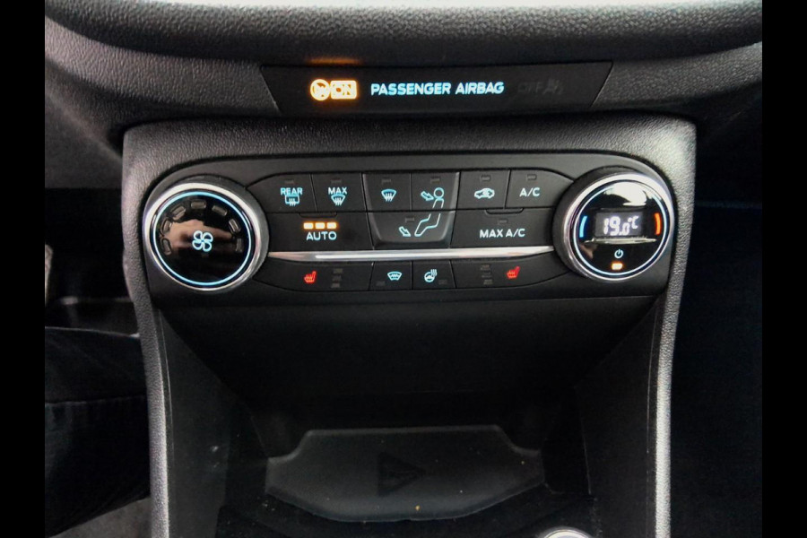 Ford Fiesta 1.0 EcoBoost Titanium | 72.000 km | Winterpack | Navigatie. VERWACHT!