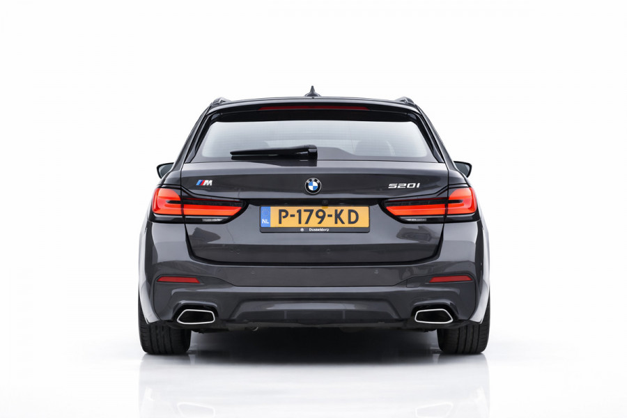 BMW 5 Serie Touring 520i M-Sport | LASERLIGHT | NAP | DEALER ONDERHOUDEN | APPLE CARPLAY | ANDRIOD AUTO | SFEERVERLICHTING