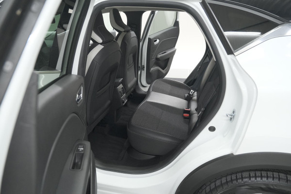 Renault Captur TCe 130 Intens | Trekhaak | Camera | Parkeersensoren | Trekhaak