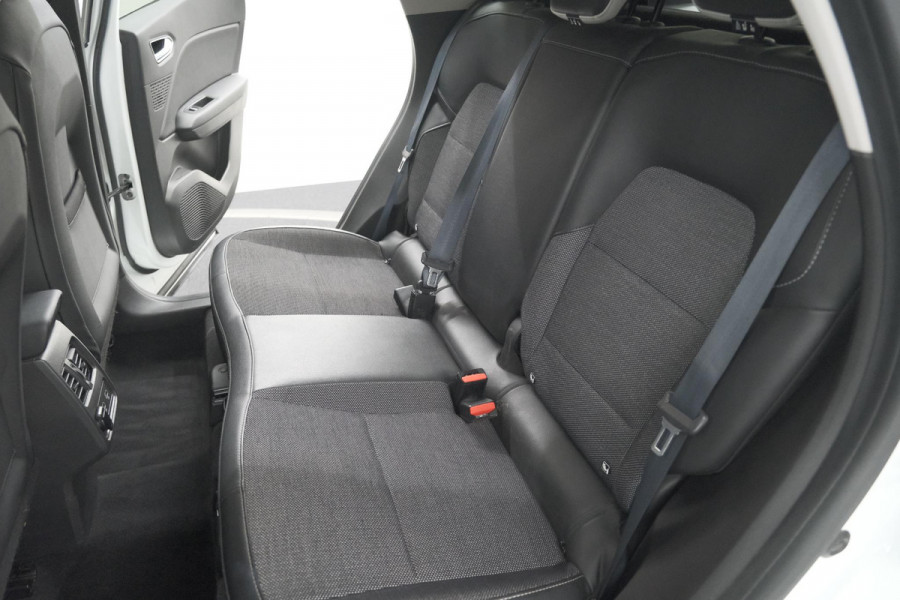 Renault Captur TCe 130 Intens | Trekhaak | Camera | Parkeersensoren | Trekhaak