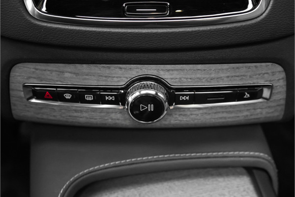 Volvo XC90 2.0 T8 Recharge AWD Inscription Pano Luchtvering Bowers&Wilkins 22"