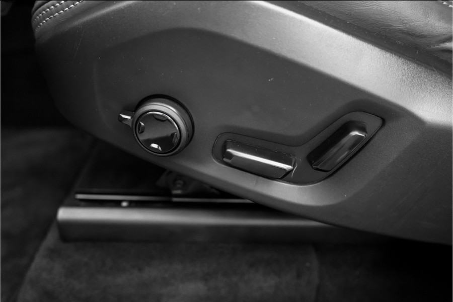 Volvo XC90 2.0 T8 Recharge AWD Inscription Pano Luchtvering Bowers&Wilkins 22"
