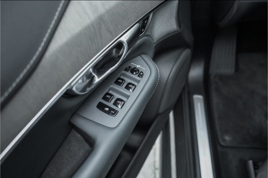 Volvo XC90 2.0 T8 Recharge AWD Inscription Pano Luchtvering Bowers&Wilkins 22"