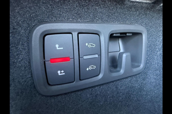 Audi Q8 60 TFSI e quattro Pro Line S Competition