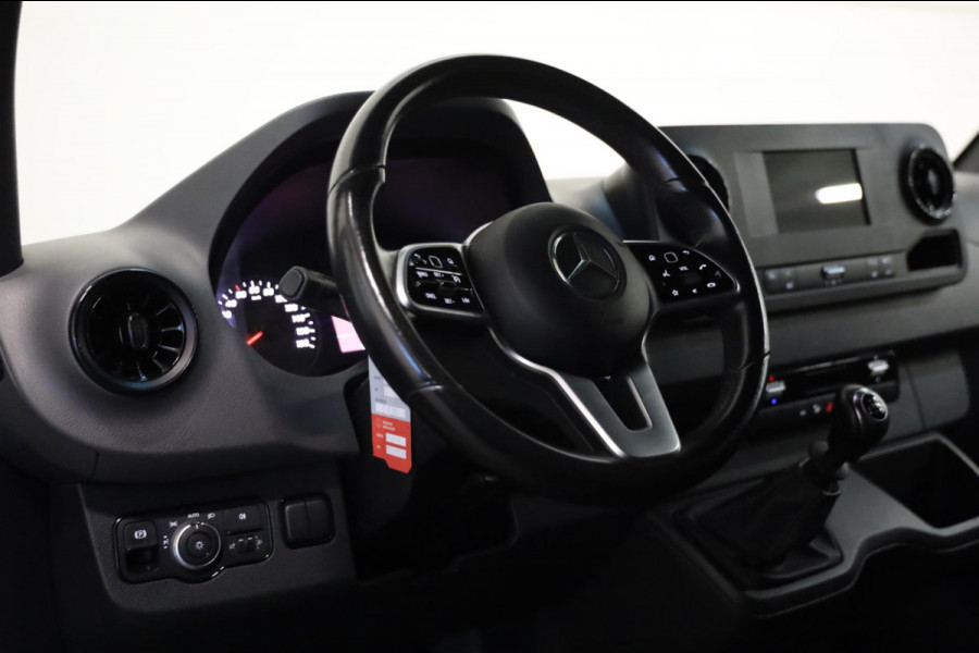 Mercedes-Benz Sprinter 314 CDI L2/H2 GRIJS CAMERA BLIS CLIMA MBUX CRUISE CONTROL NAVI 2020 LEASE v/a € 174,- p.m.